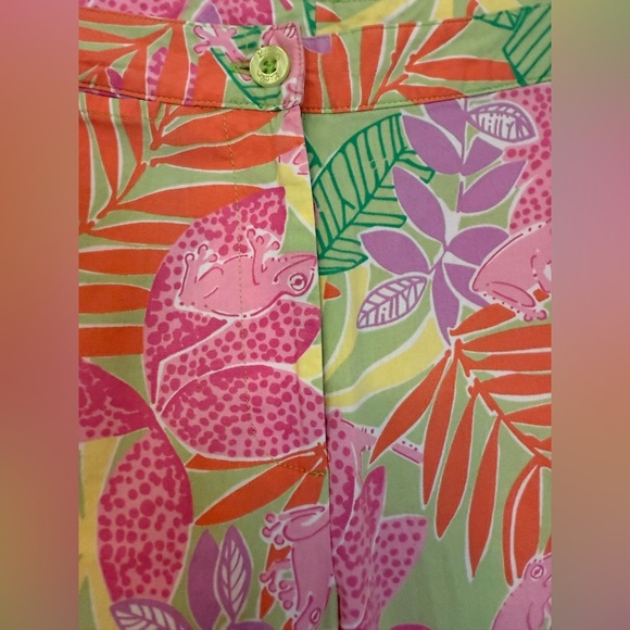 Lilly Pulitzer Tropical Frog Print Pants - Picture 4 of 5